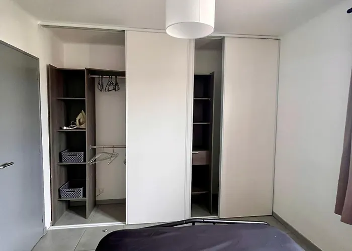 T2 A Fabregas Apartment *